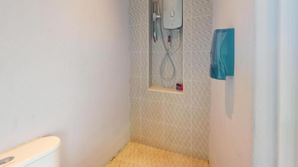 Hotel Zamburger Bliss Johor Bahru Extérieur photo